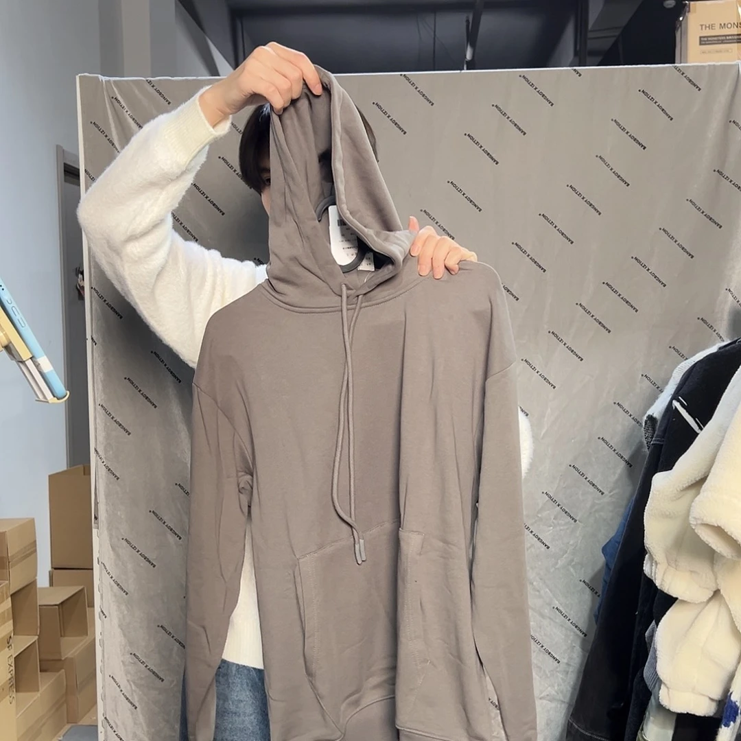 灰色连帽卫衣S一件