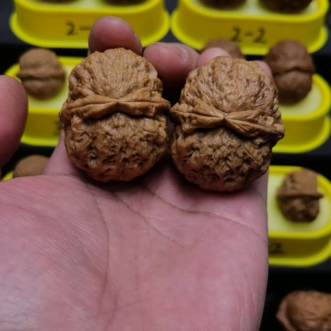 文玩核桃吊坠卍云铁堂臻选文玩