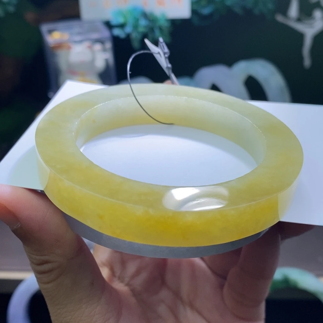 未镶嵌翡翠定制翡翠