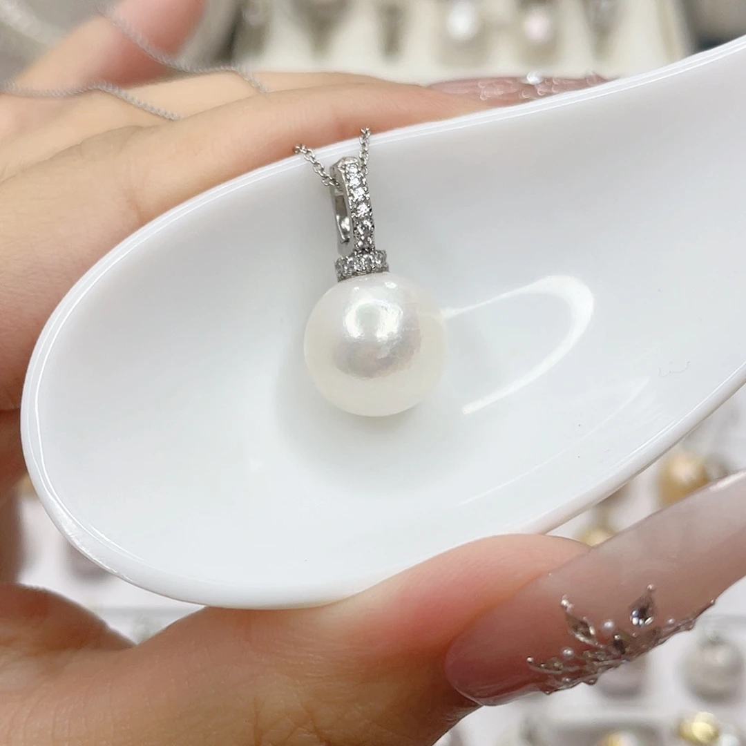 淡水珍珠合金吊坠(赠链)