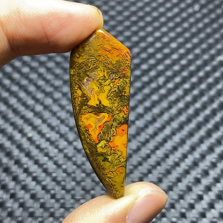 玛瑙/玉髓颈饰未镶嵌张**机