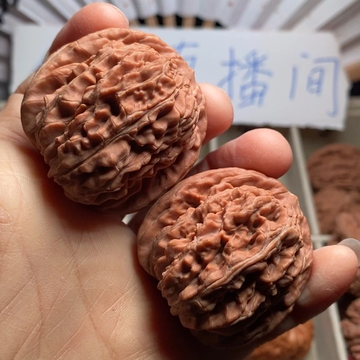 文玩核桃吊坠轻*杯四座楼