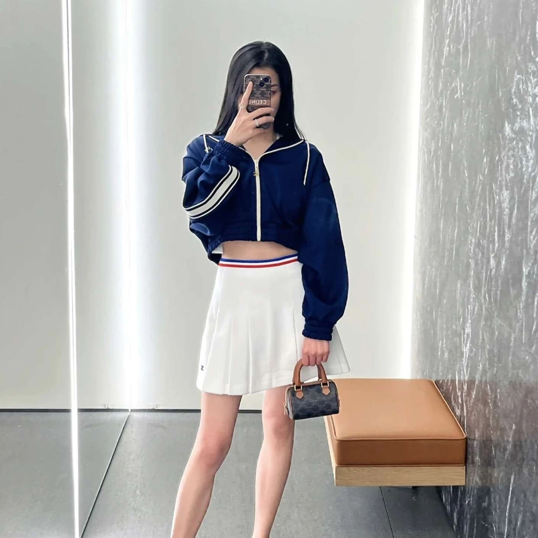 全新未使用 Celine/思琳 001893 SS23 条纹Logo刺绣中腰短裙 S码