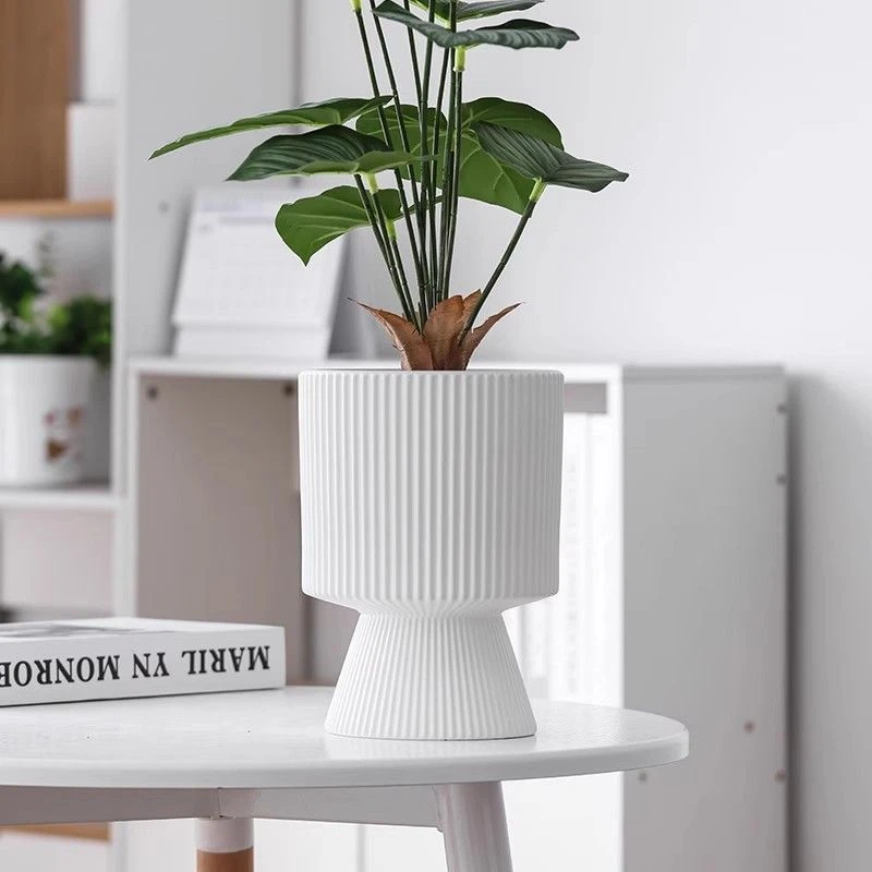 新款北欧亚光高脚树脂仿陶瓷花盆简约创意客厅家用蝴蝶兰绿植盆