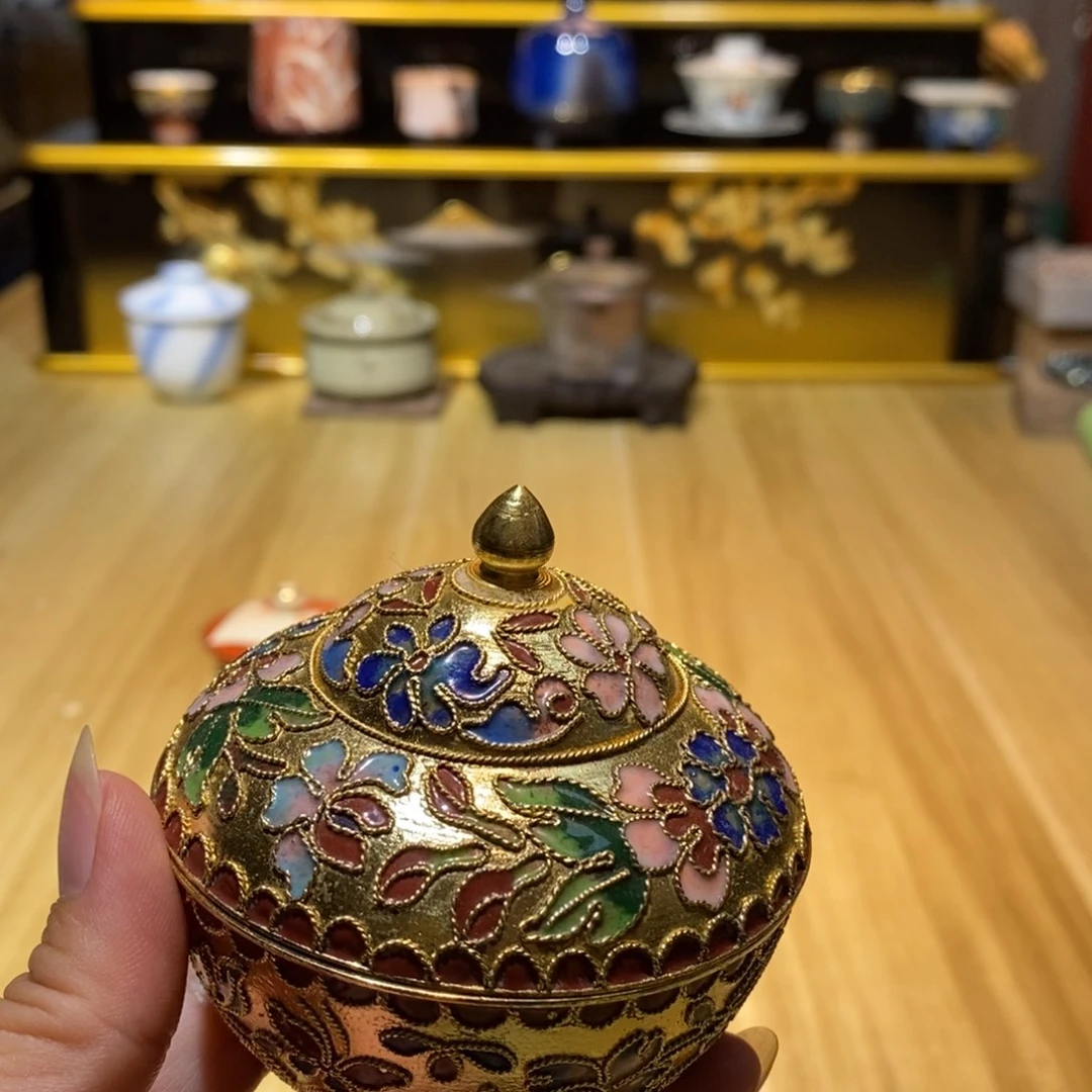 -****易雅集工艺品有限公司