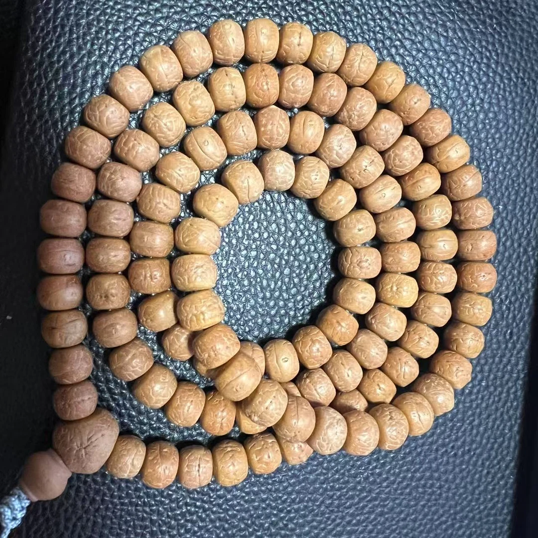 尺寸11mm左右凤眼菩提藏式多圈一条《小鱼文玩》