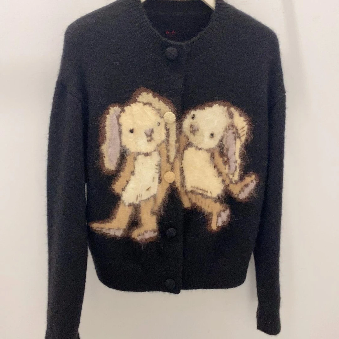 现货UY2025冬季新款「奇幻精灵」兔子精灵毛开衫