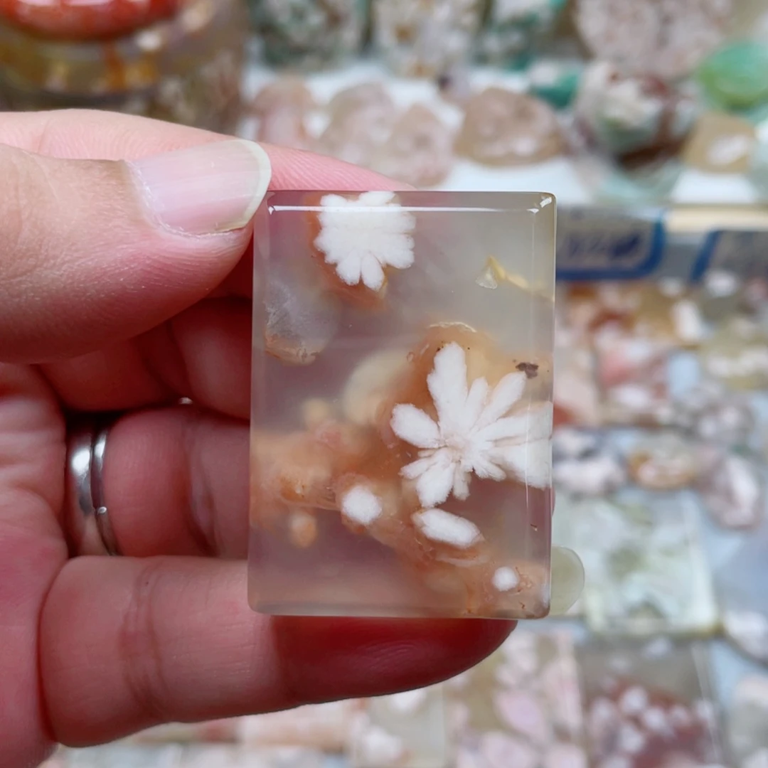 未镶嵌玛瑙/玉髓珠宝奇石