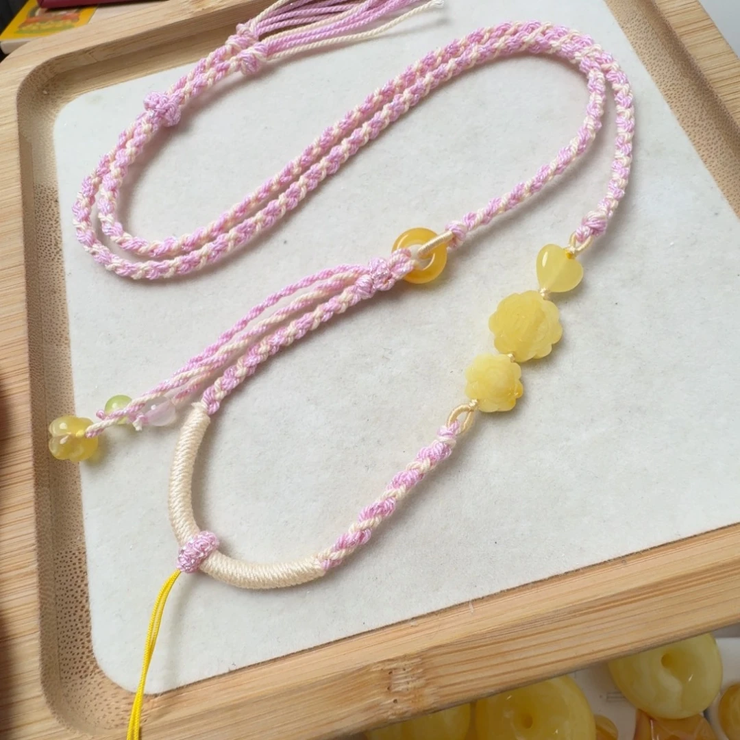 蜜蜡未镶嵌珠宝奇石