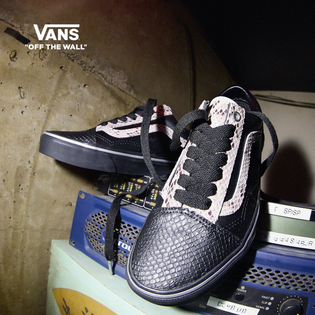 Vans范斯官方蛇年生肖款Old Skool商场同款酷感板鞋D7ZYG4