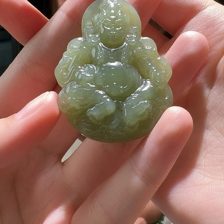 和田玉未镶嵌颈饰工厂清货，不退不换，多样性拍一发一