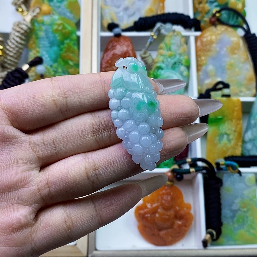 定制翡翠未镶嵌翡翠