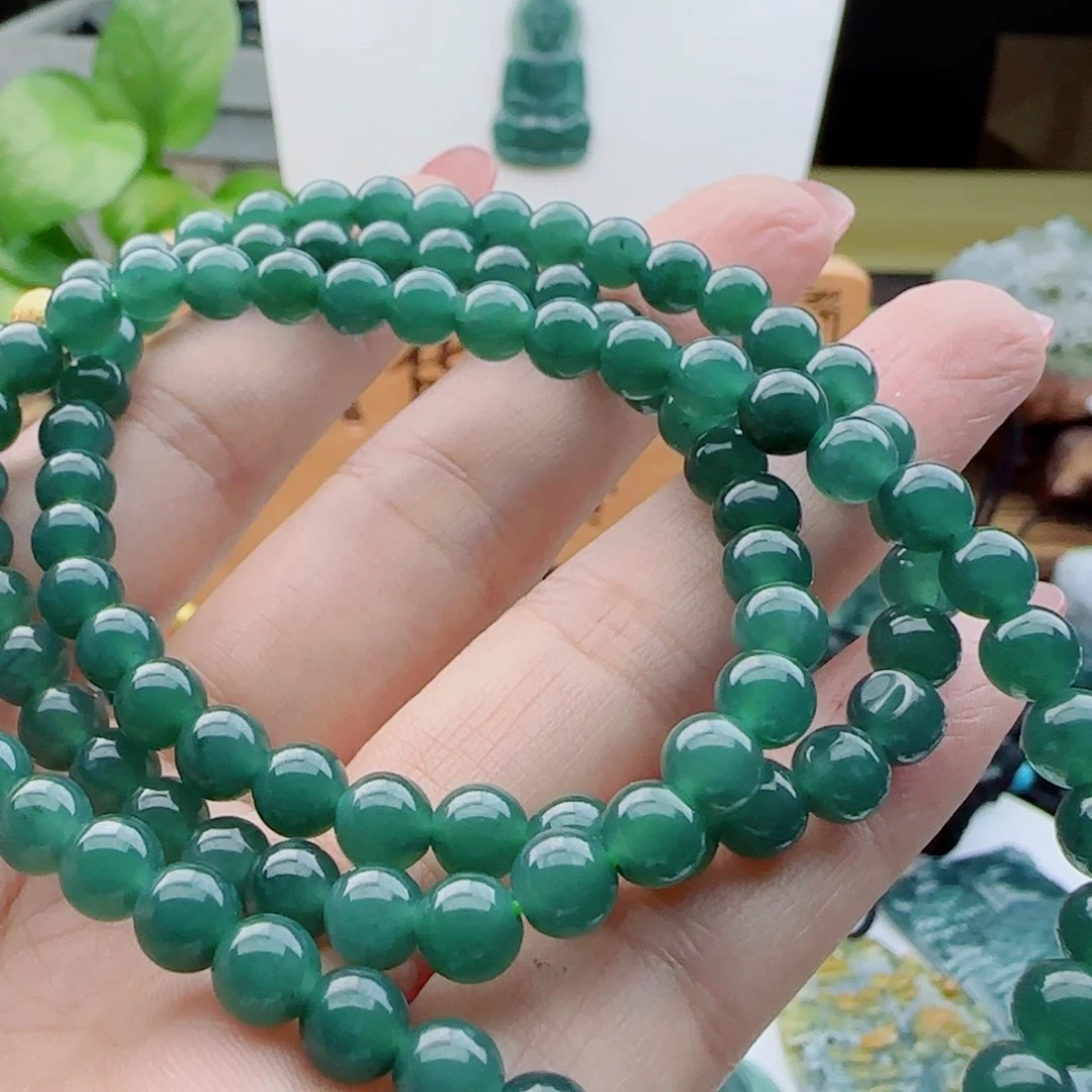 翡翠颈饰未镶嵌888888@k k k k k