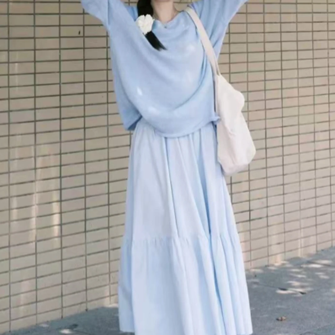 春季温柔风穿搭套装女蓝色圆领上衣中长款半身裙大码套装
