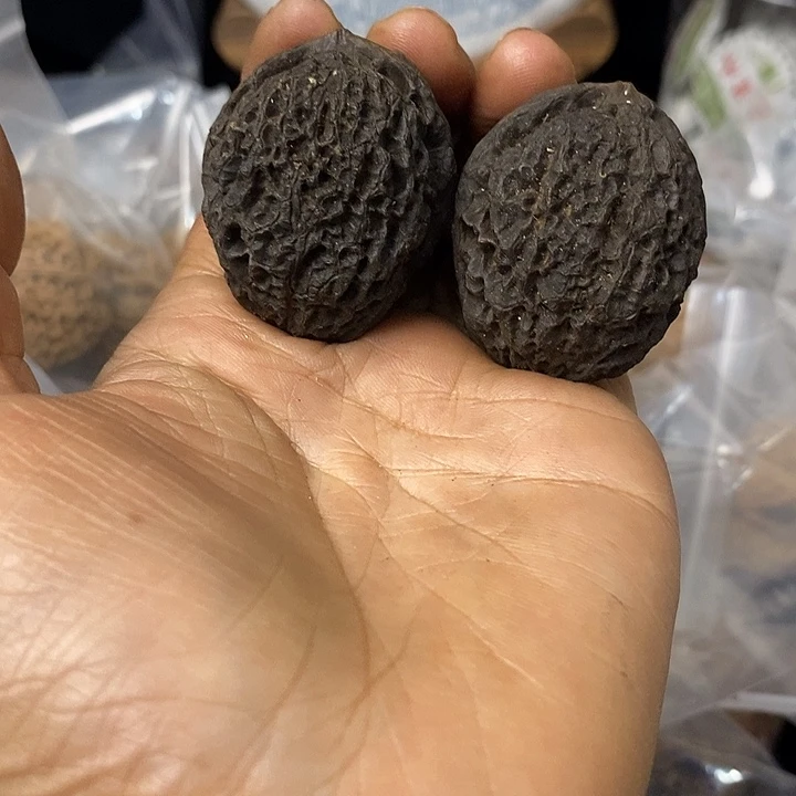 核桃云南铁核桃基地70