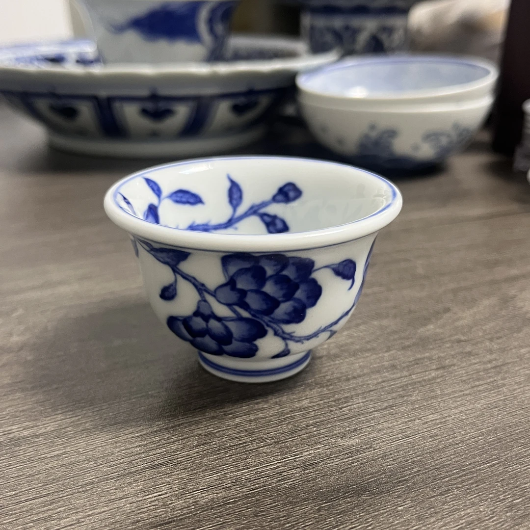 青花釉下彩品茗杯家用高档喝茶主人杯礼盒装