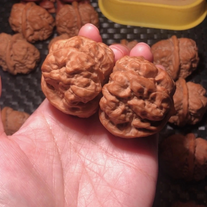 贪***儿文玩核桃把件蛙王