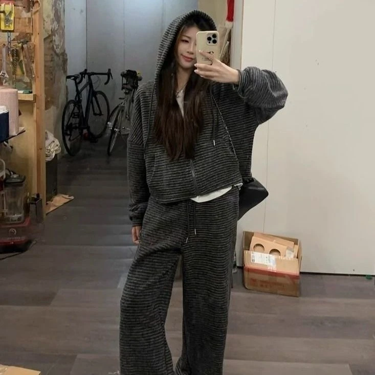 出游季必备！连帽卫衣+阔腿裤套装女，时尚休闲又显瘦，拍照超上镜！