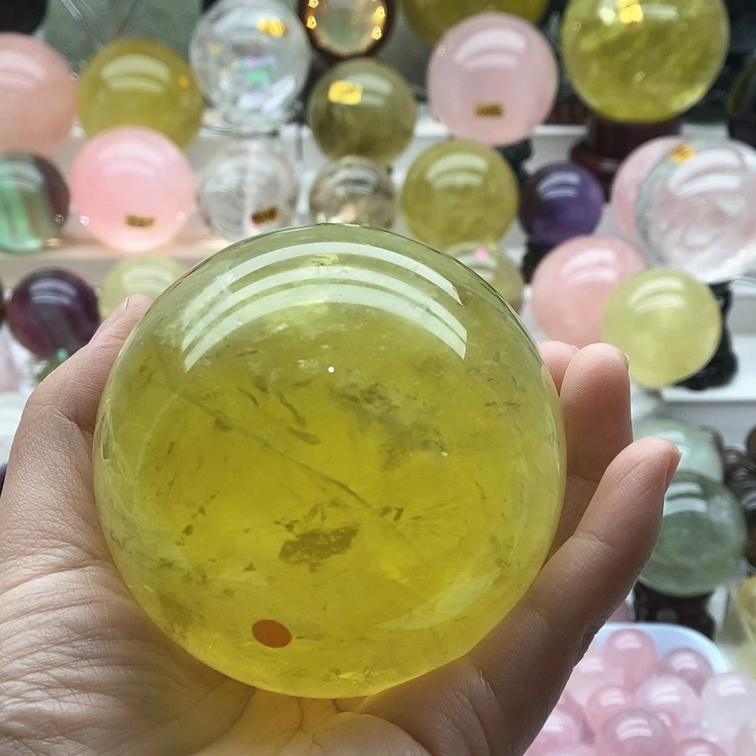 未镶嵌珠宝半成品水晶瑶*；1