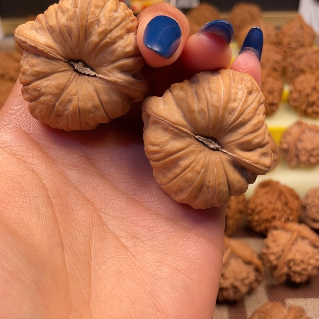 文玩核桃吊坠南瓜墩