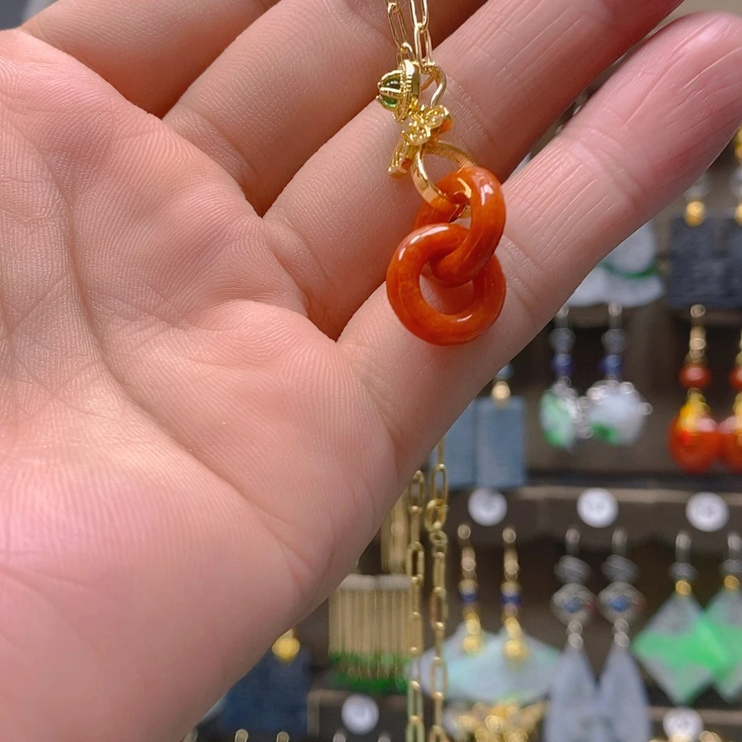 未镶嵌翡翠耳饰翡翠