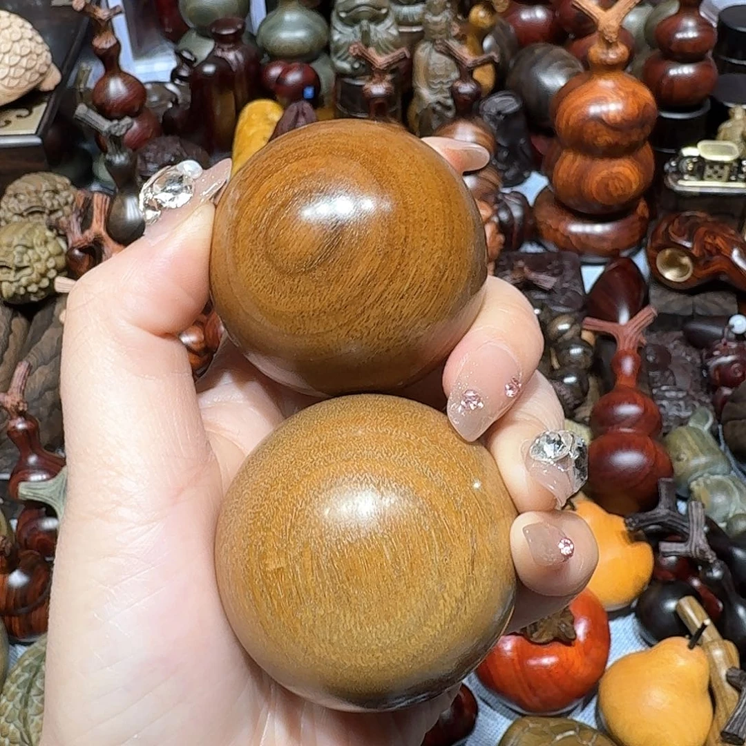 香榧木用****7绿檀5.0手球