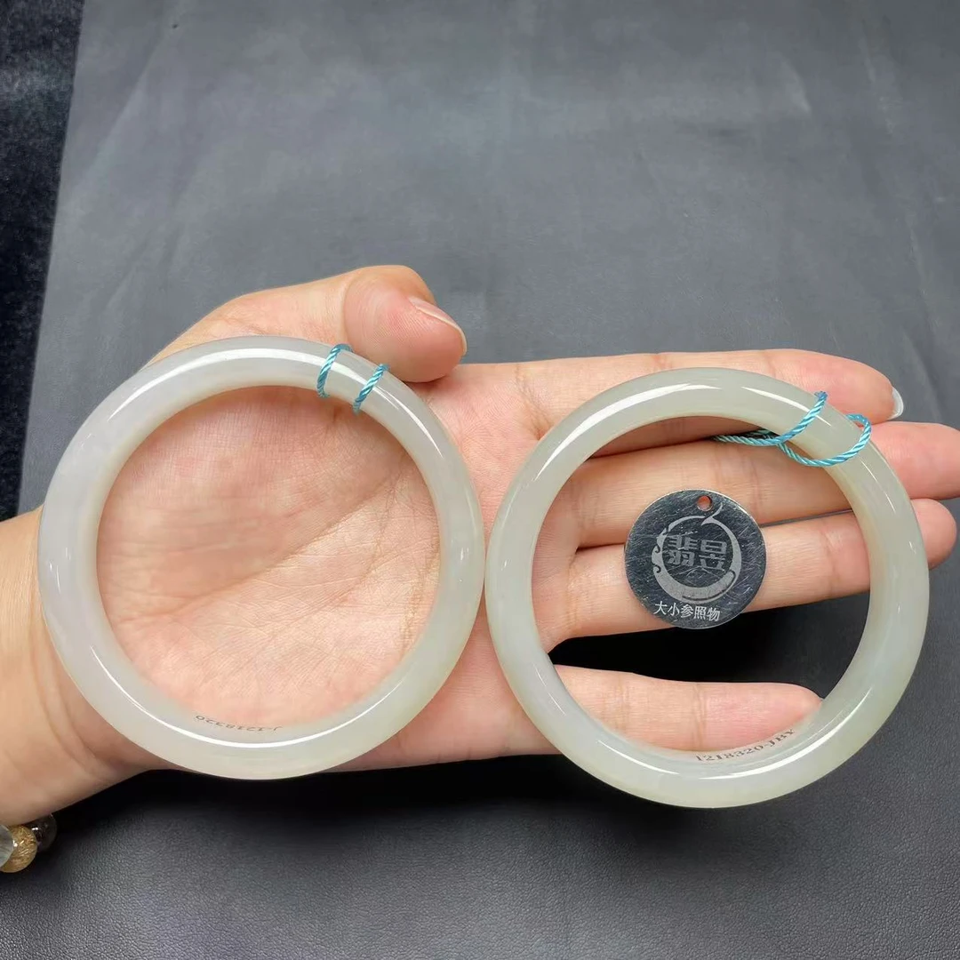 翡昱-SH39-37805-711-和田玉手镯-多样性发其一