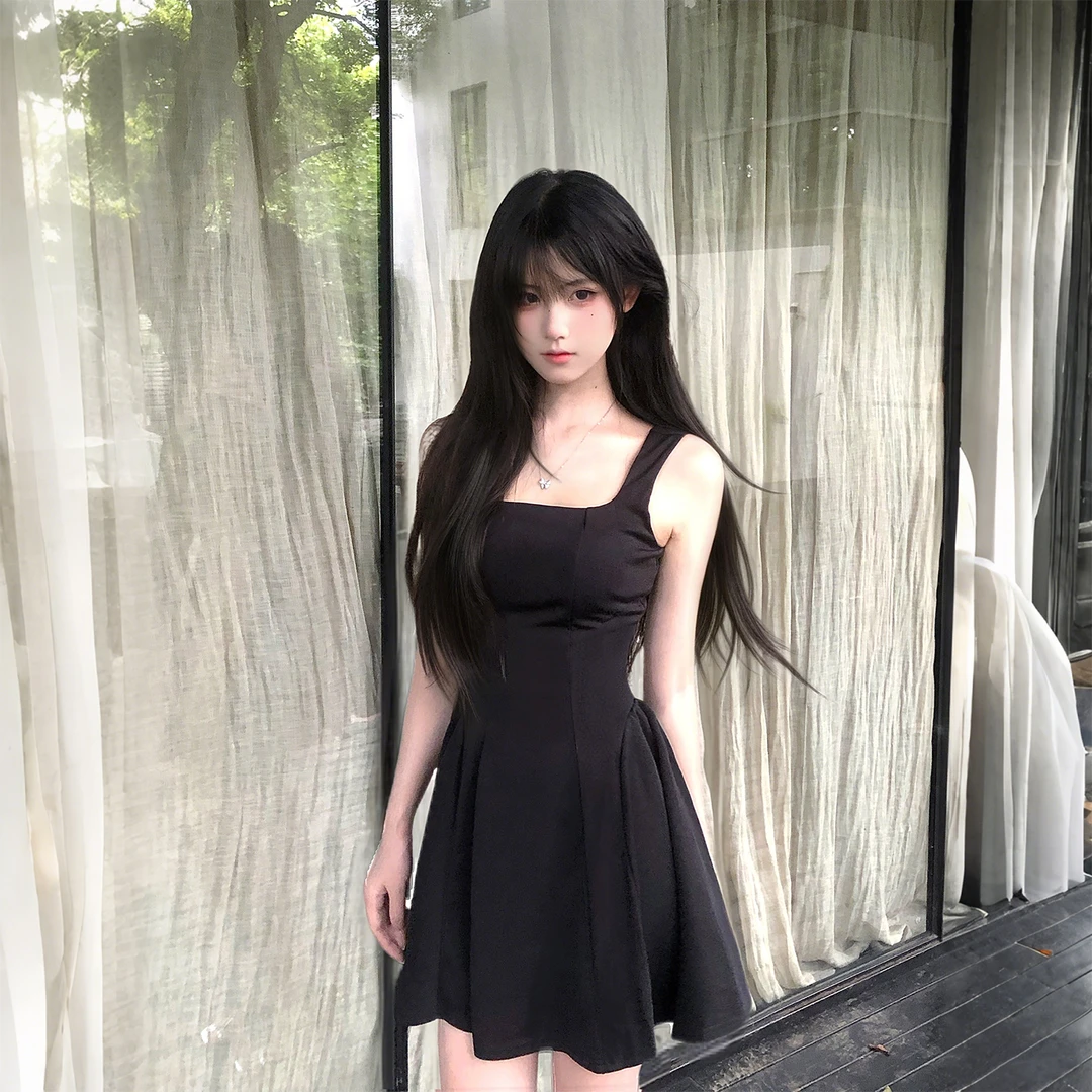 巨好看的掐腰黑色连衣裙女夏法式宴会漂亮冷淡系2025新款火星jk