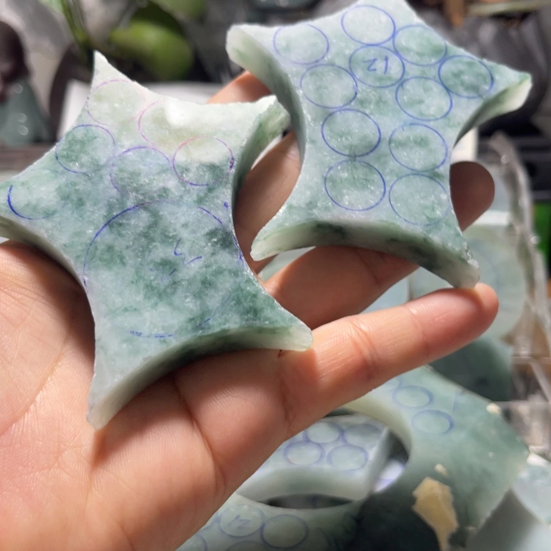 淡***哥裸石翡翠翡翠毛料