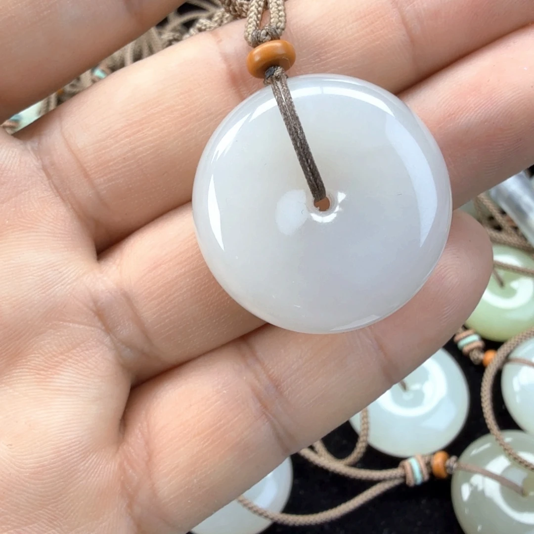 和田玉（糖玉）未镶嵌手链