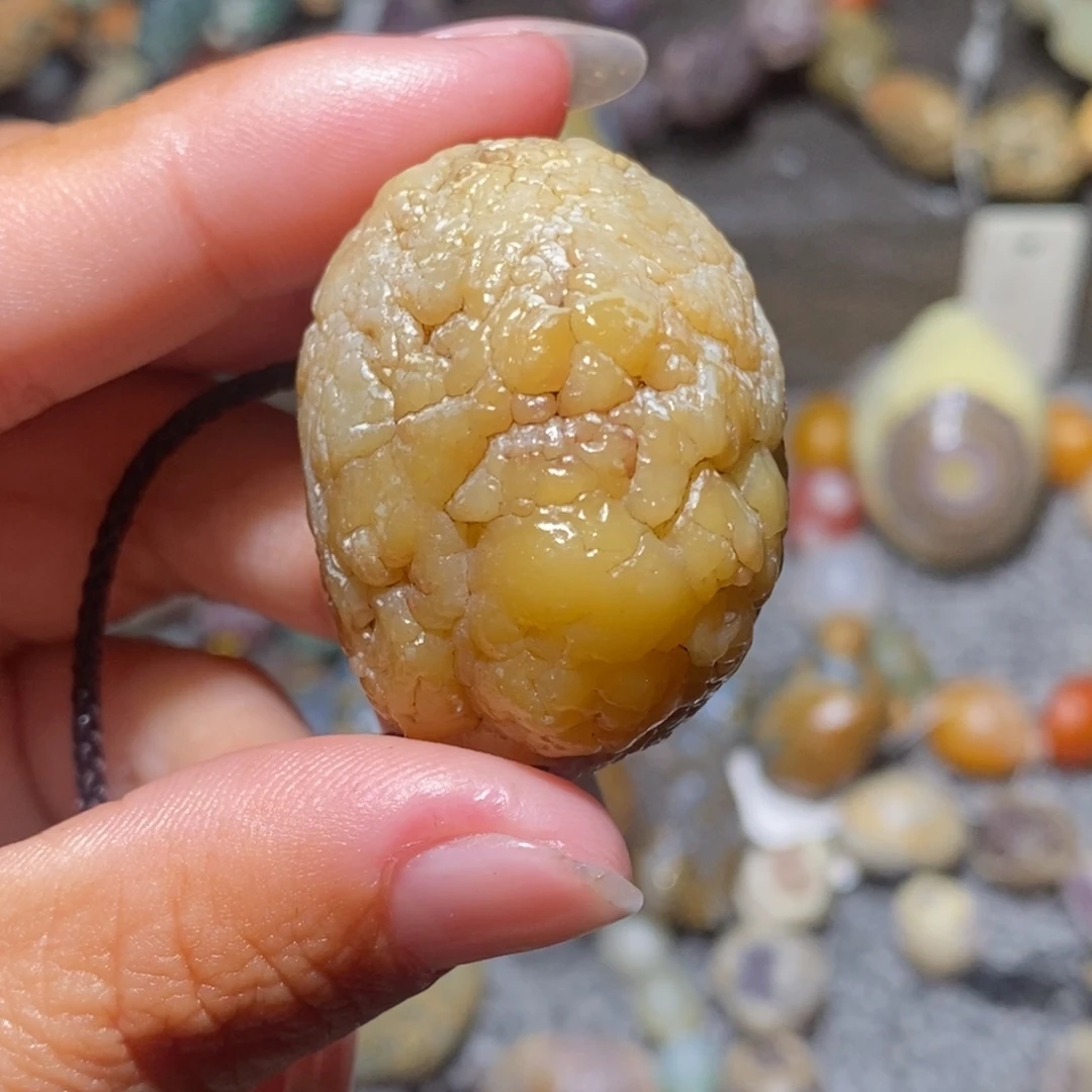未镶嵌玛瑙/玉髓珠宝半成品