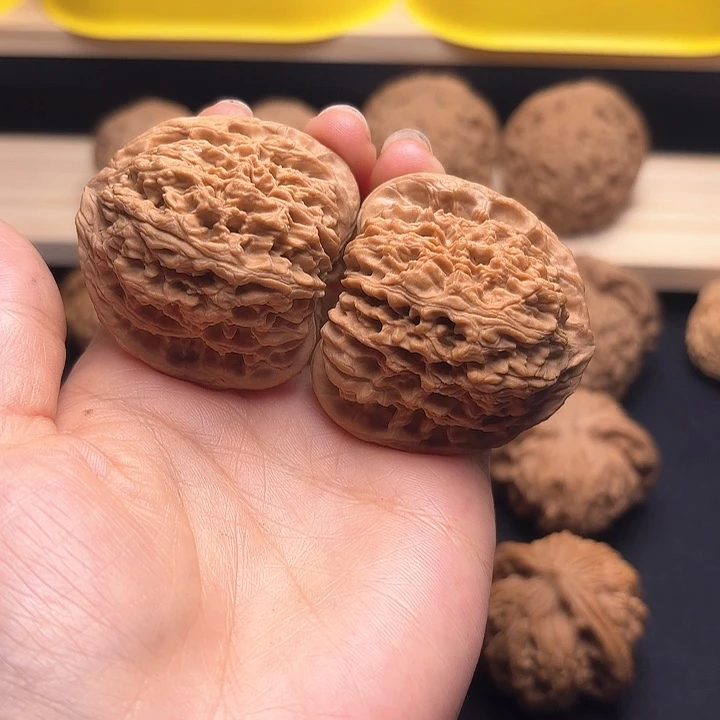 文玩核桃吊坠43南疆