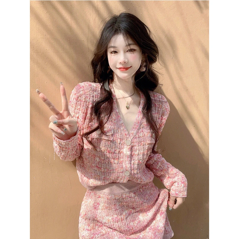 奶甜盐系穿搭小个子秋冬装搭配高端气质名媛小香风连衣裙两件套装