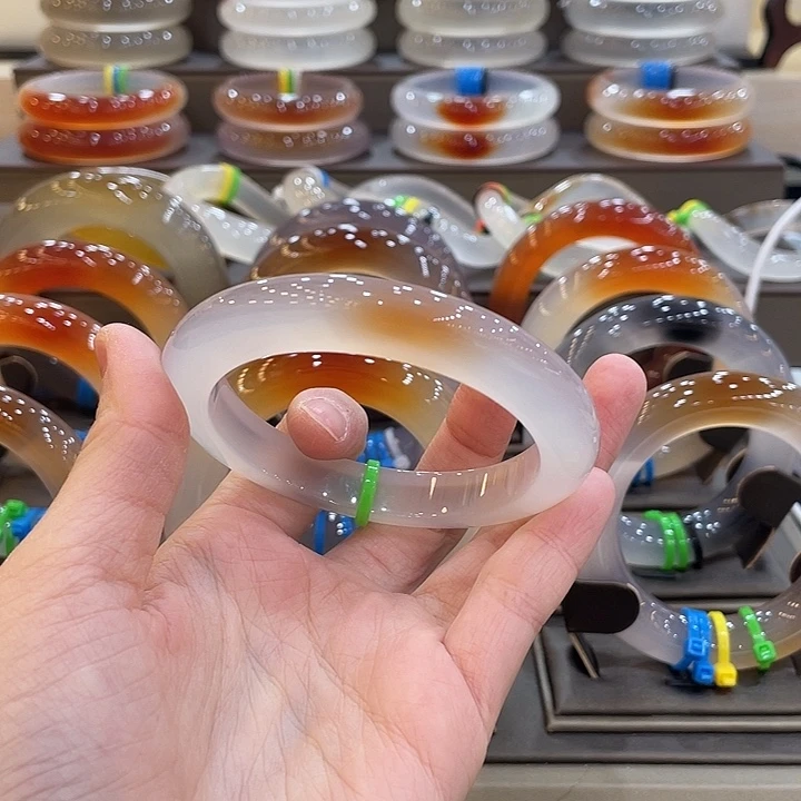 玛瑙/玉髓未镶嵌手镯13