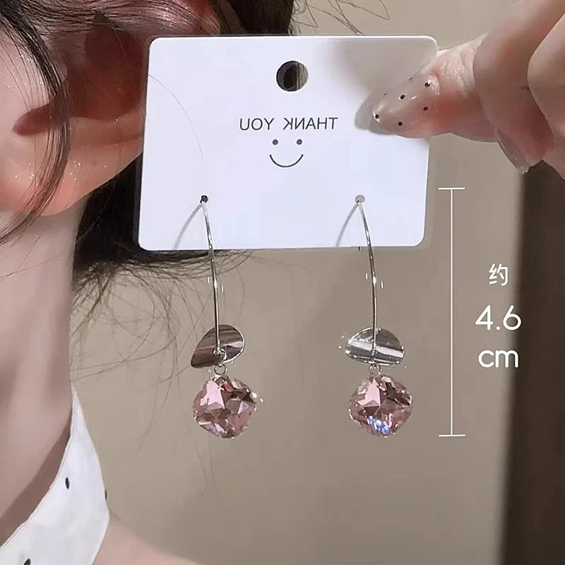 合金耳饰 拼色日韩几何粉色设计感耳饰精致简约气质耳钩