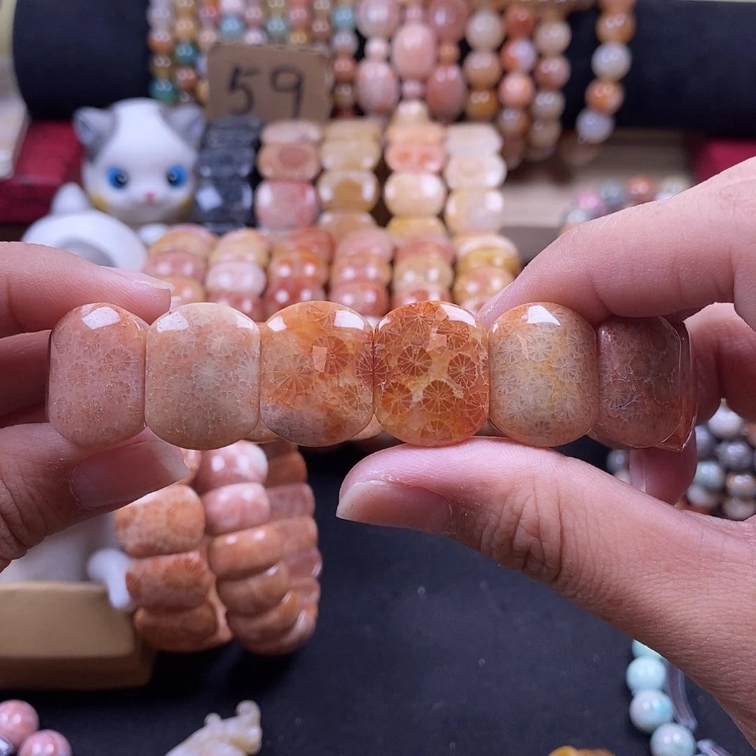 硅化珊瑚（珊瑚玉）手牌未镶嵌23