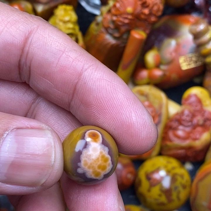 未镶嵌颈饰玛瑙/玉髓欲**我