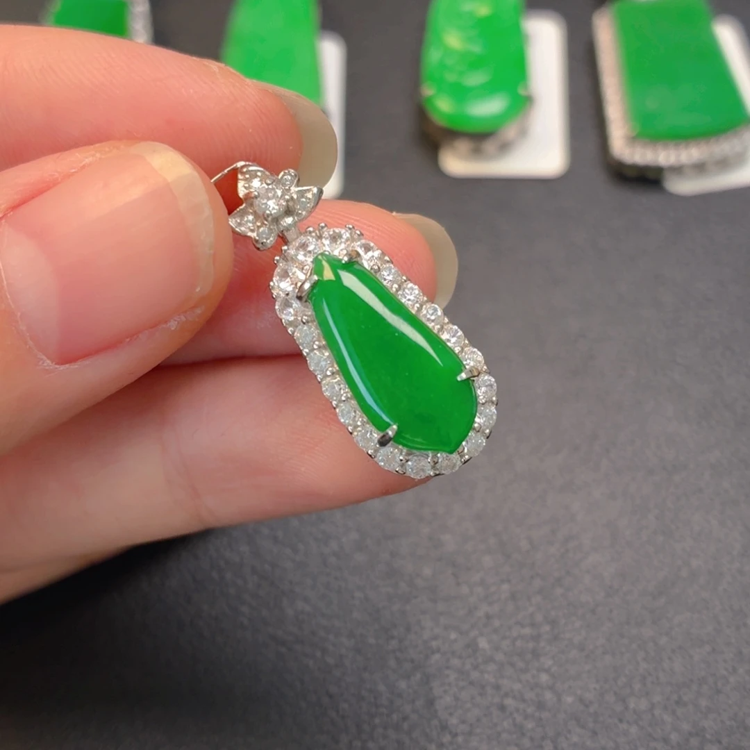 翡翠银S925镶嵌吊坠(不含链)