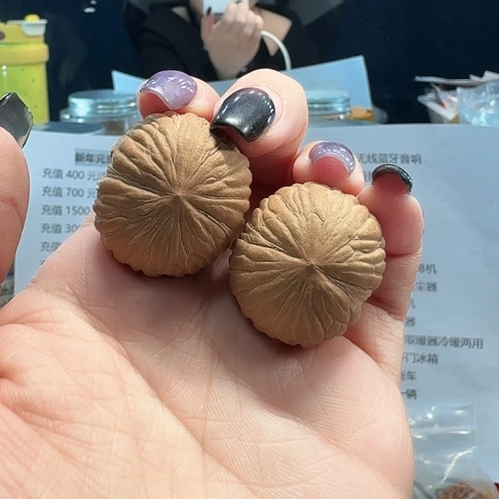 桃核吊坠金丝小南瓜