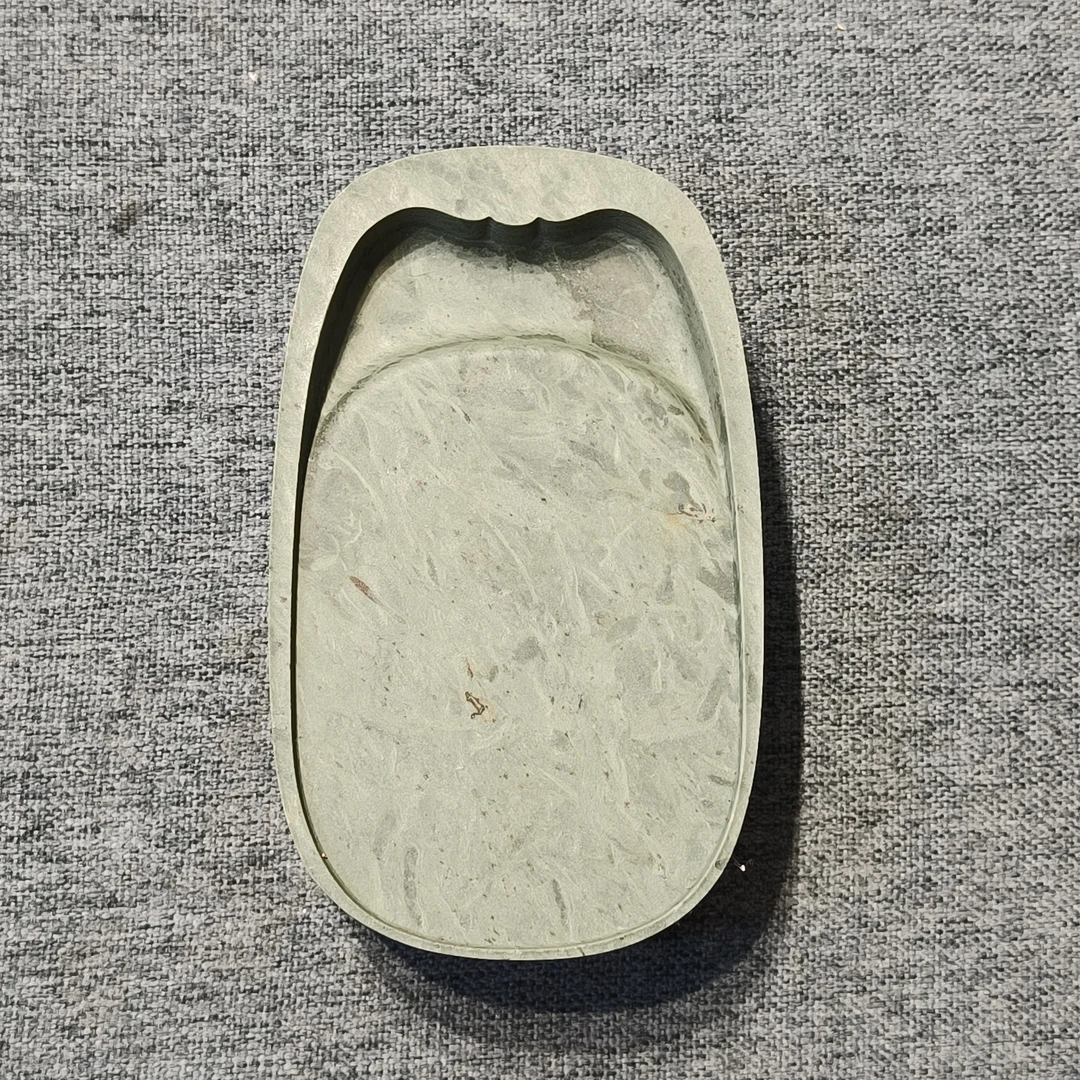 甘肃洮砚，水泉花池砚，尺寸12.5*7.5*2.7厘米
