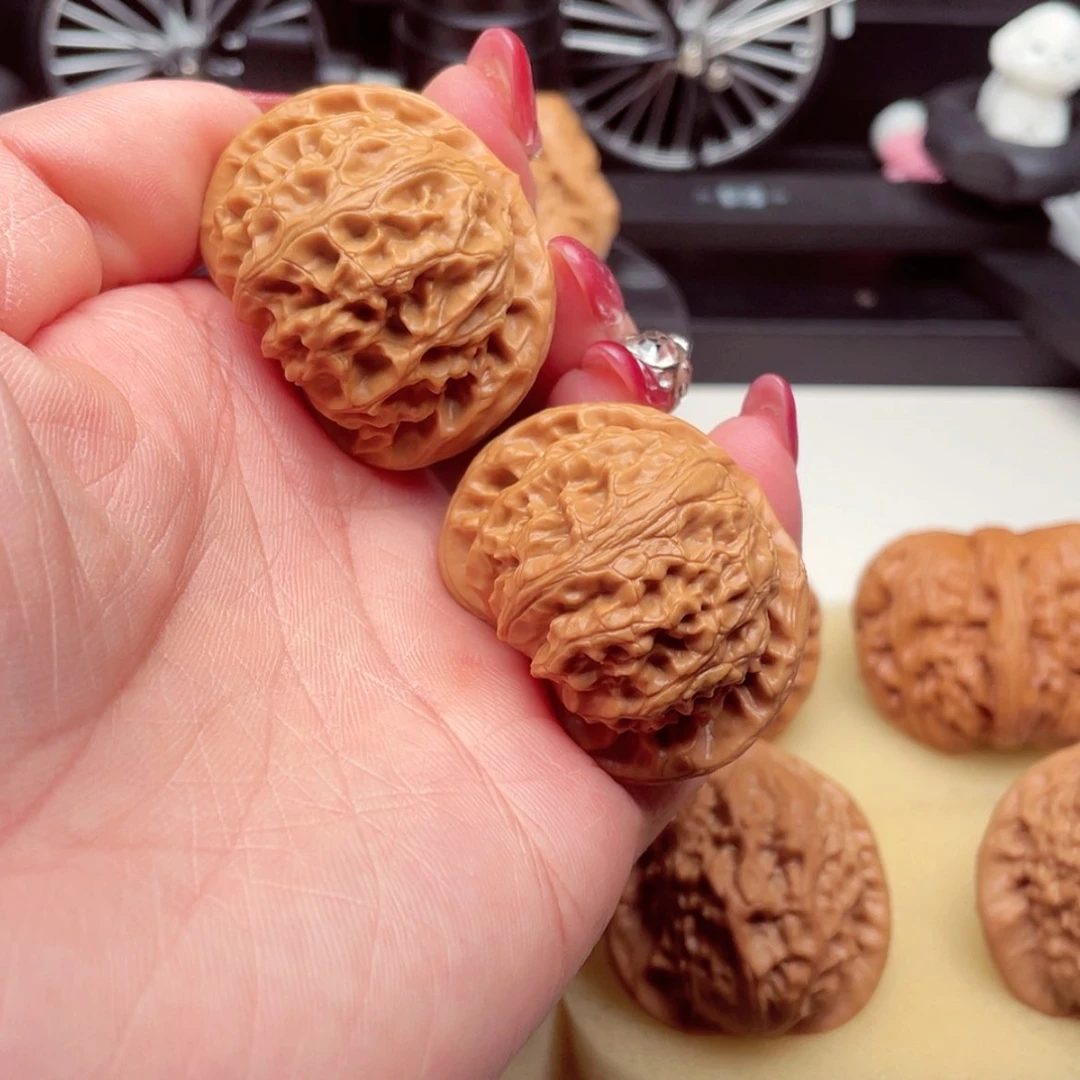 【闪购商品】吊坠桃核宫灯39尺已打底20号