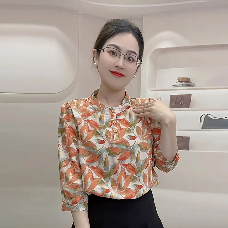 碎花上衣女装七分袖夏季新款气质圆领衬衣宽松显瘦减龄遮肚子小衫