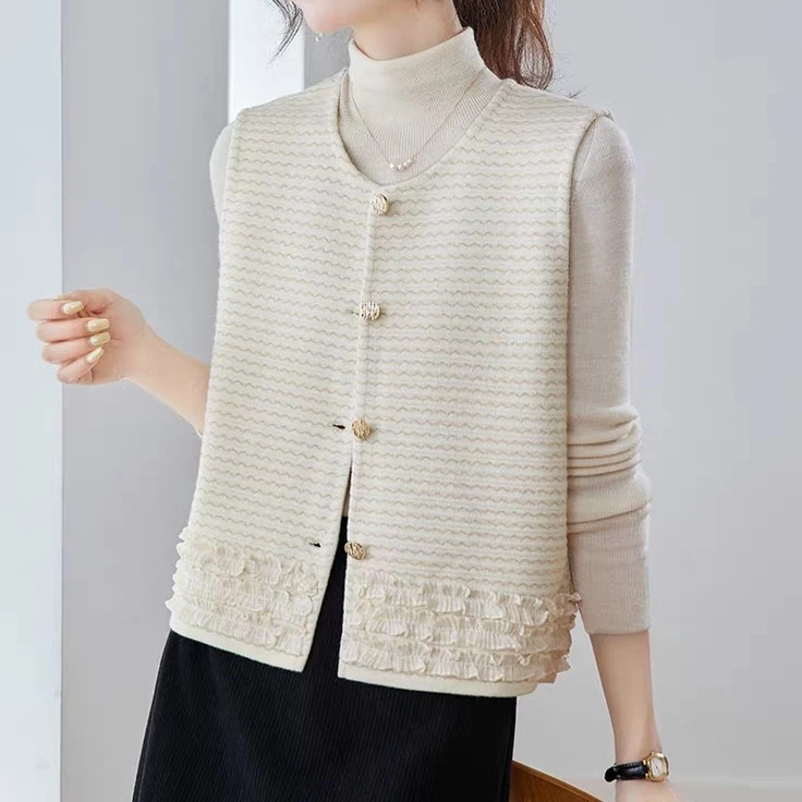 2323扣复古女式灯芯绒马甲短款洋气复古时尚