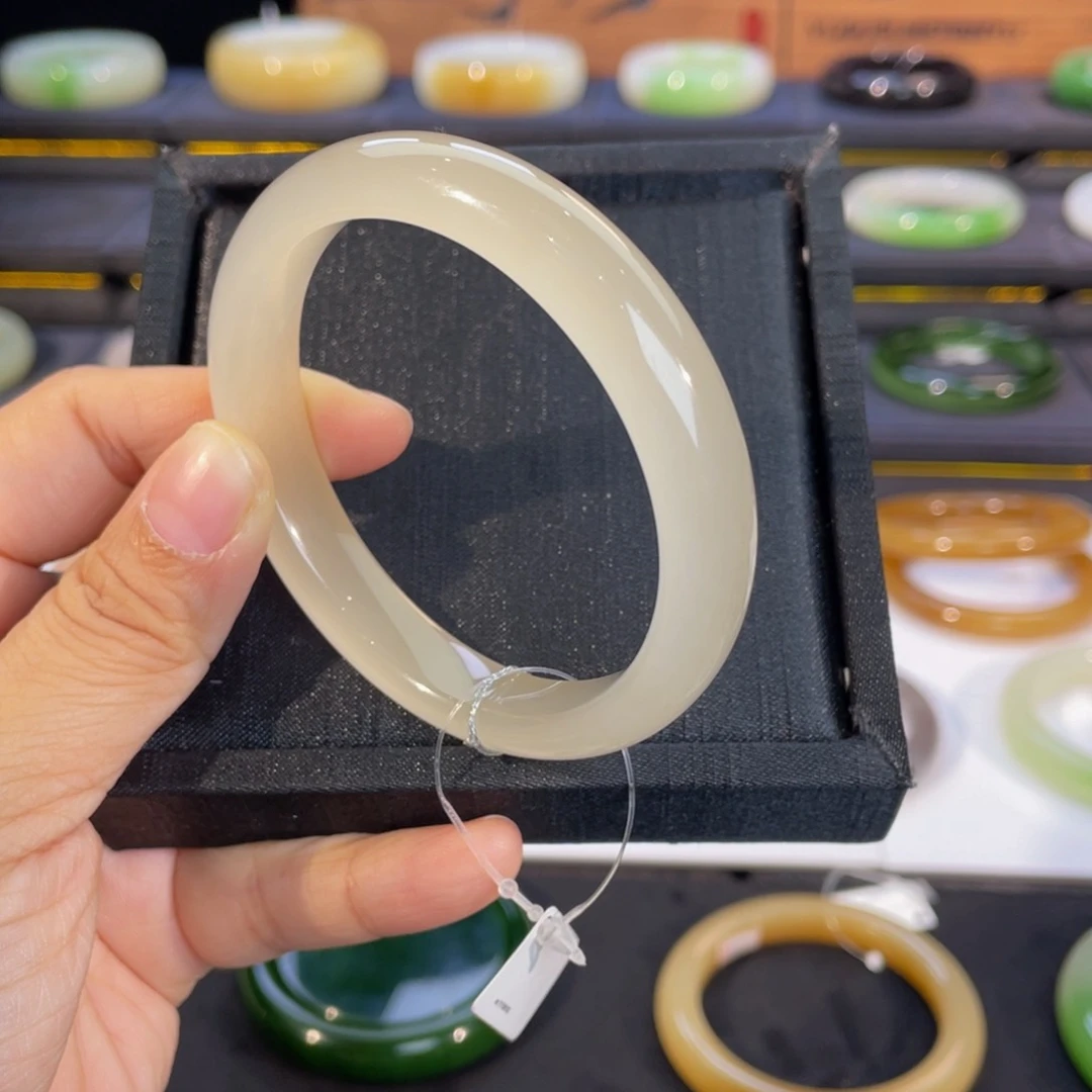 未镶嵌手镯和田玉-高冰猫眼藕粉56