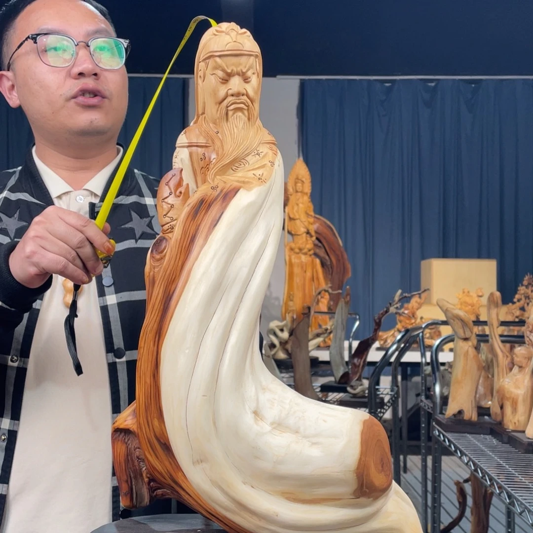 柏木（崖柏）随型摆件