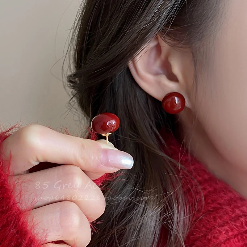 合金耳饰 合金耳饰 深红珠珠耳钉女复古高级感耳环气质新年本命年