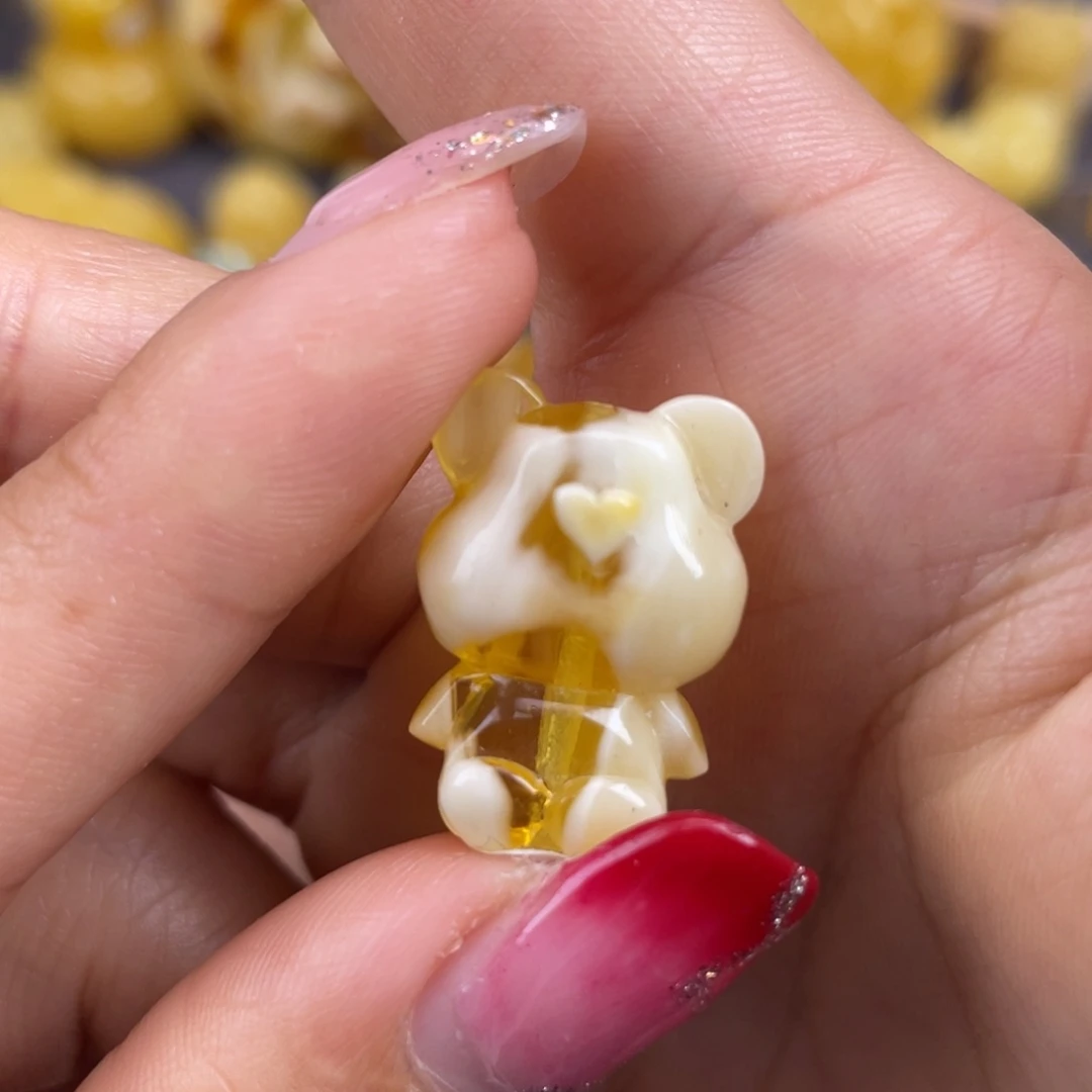 琥珀裸石未镶嵌蜜蜡