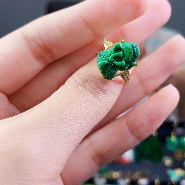 翡翠戒指银S925镶嵌饰品