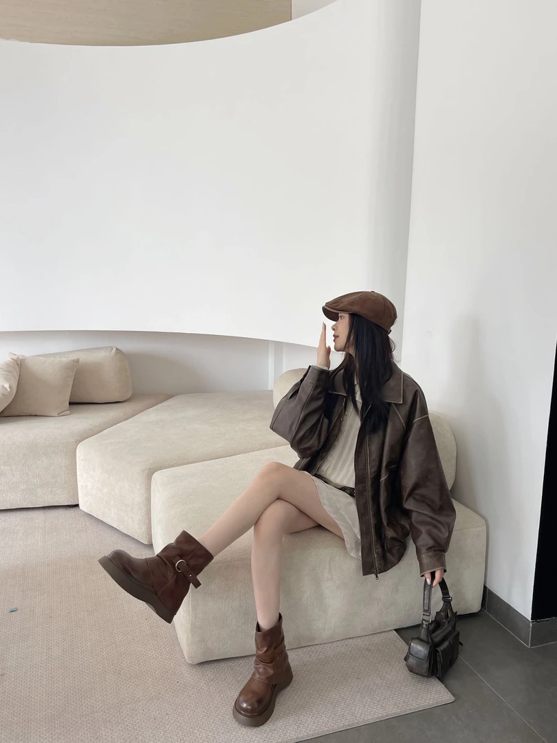 酷辣烟馆靴增高厚底美拉德圆头发泡厚底马丁靴弹力秋冬靴子