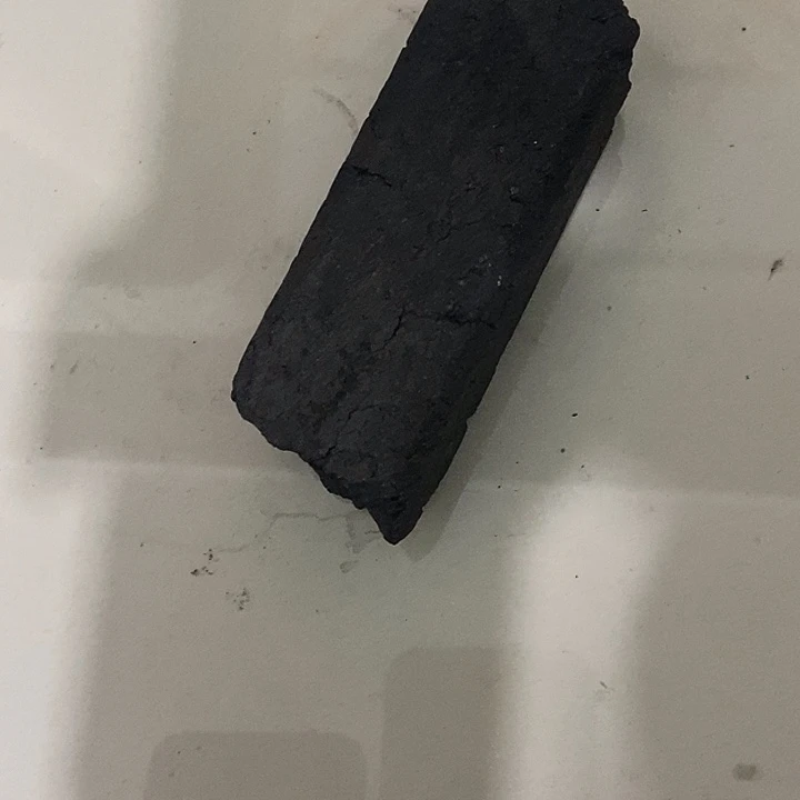 阿*一箱机制炭一箱